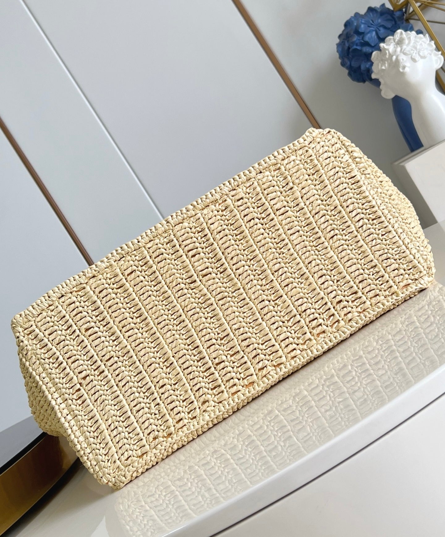 Louis Vuitton tote Summer Shopper MM