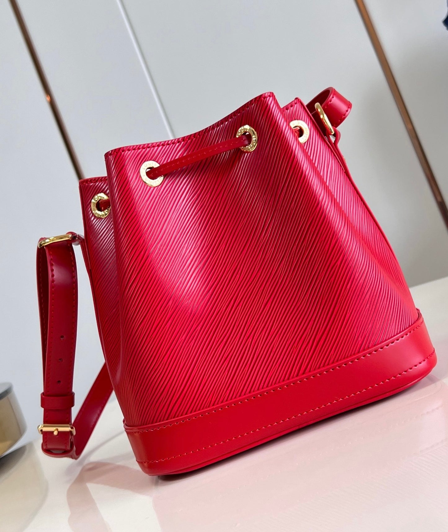 Louis Vuitton Noé in Epi