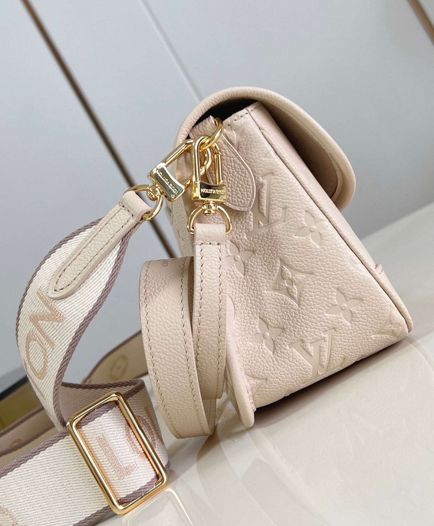 Louis Vuitton Diane