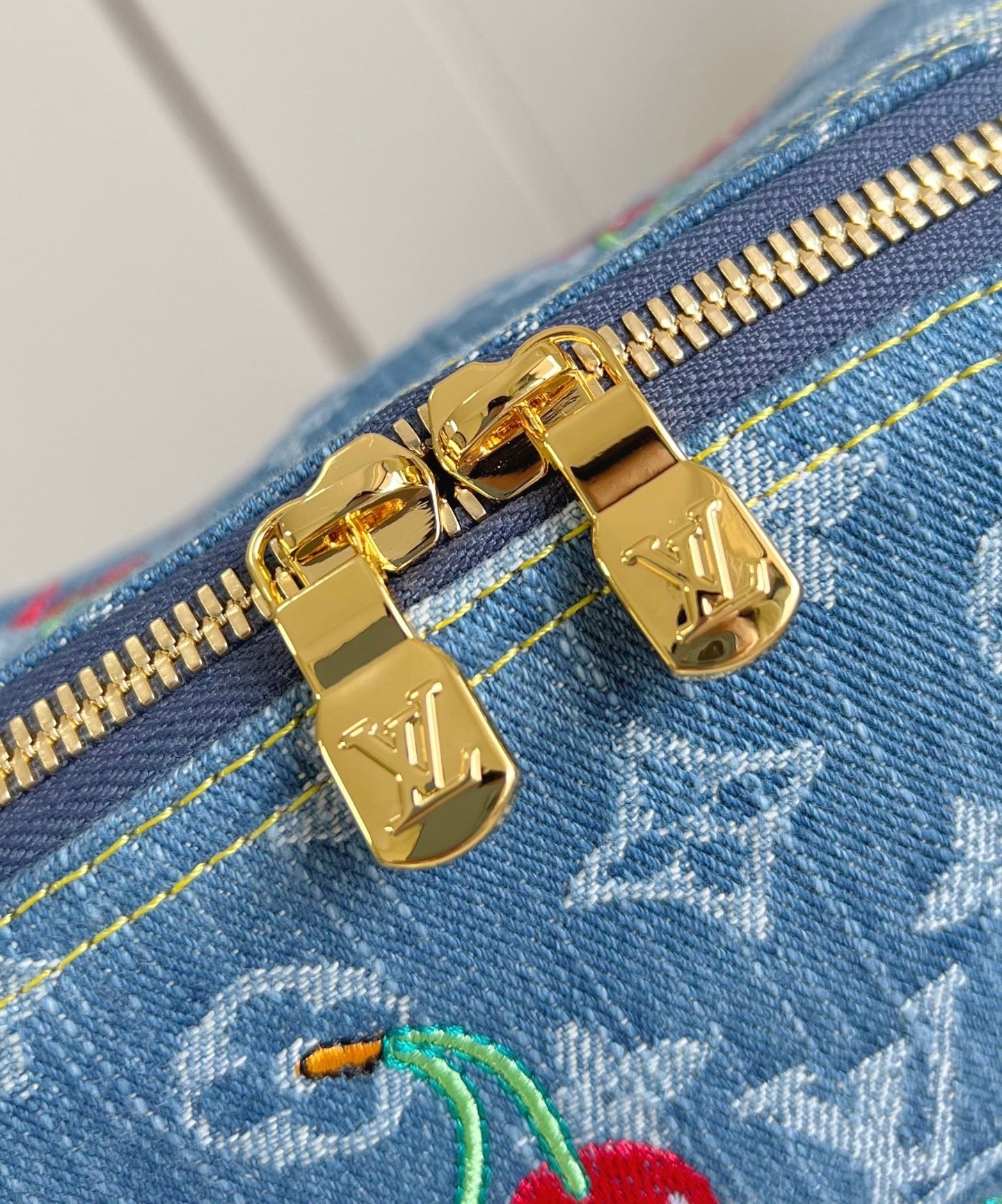 Louis Vuitton x TM Pochette Cosmétique GM