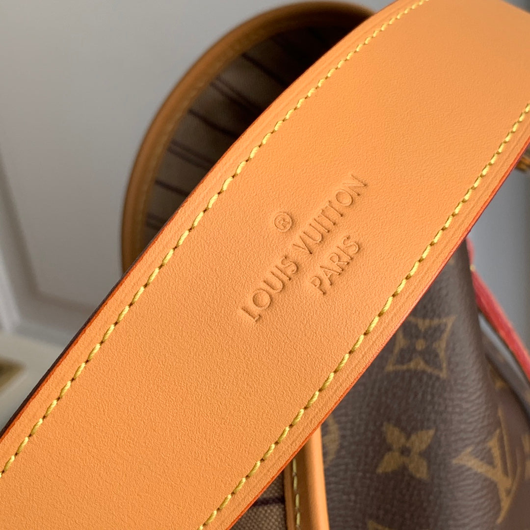 Louis Vuitton Delightful