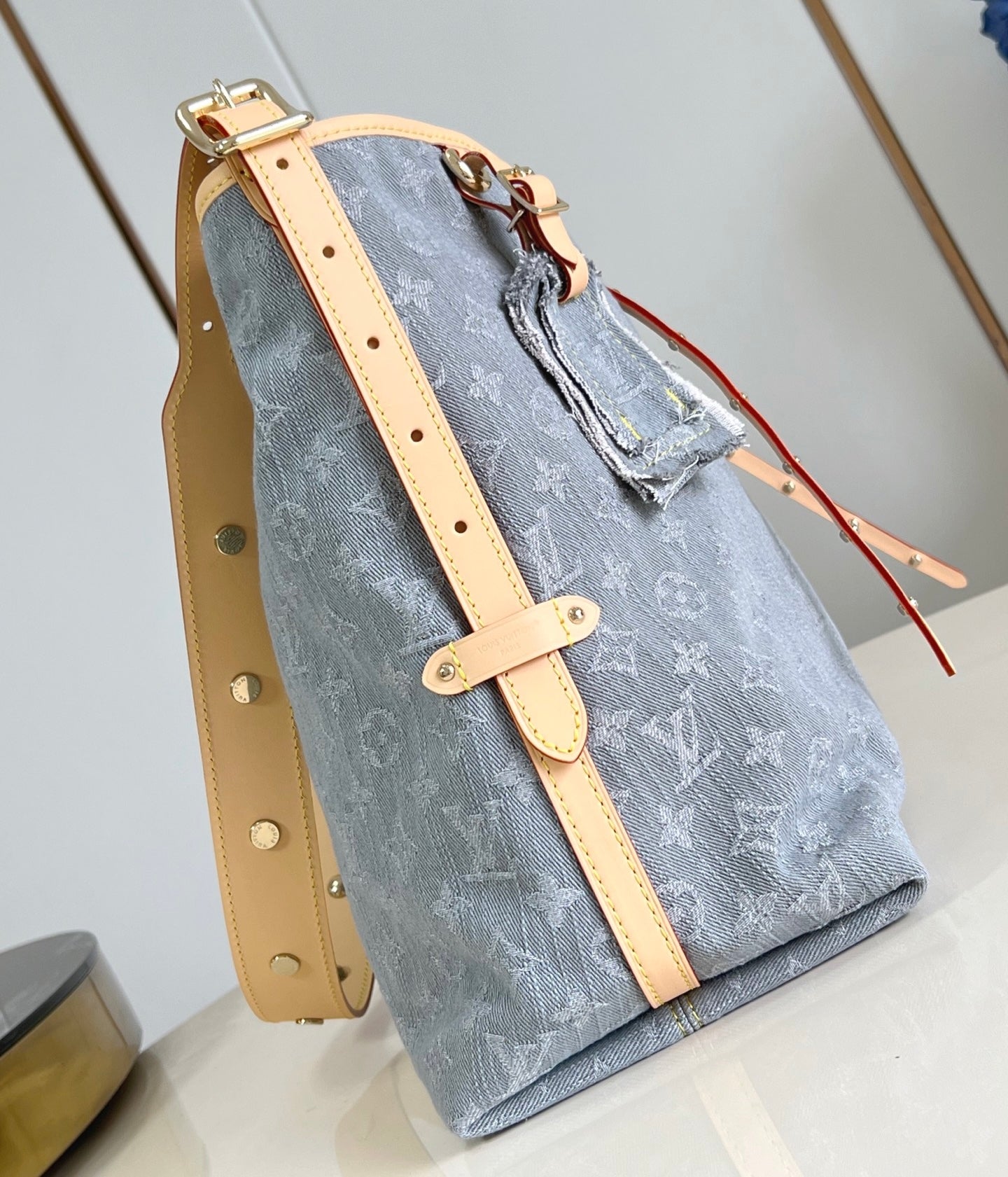 Louis Vuitton CarryAll MM