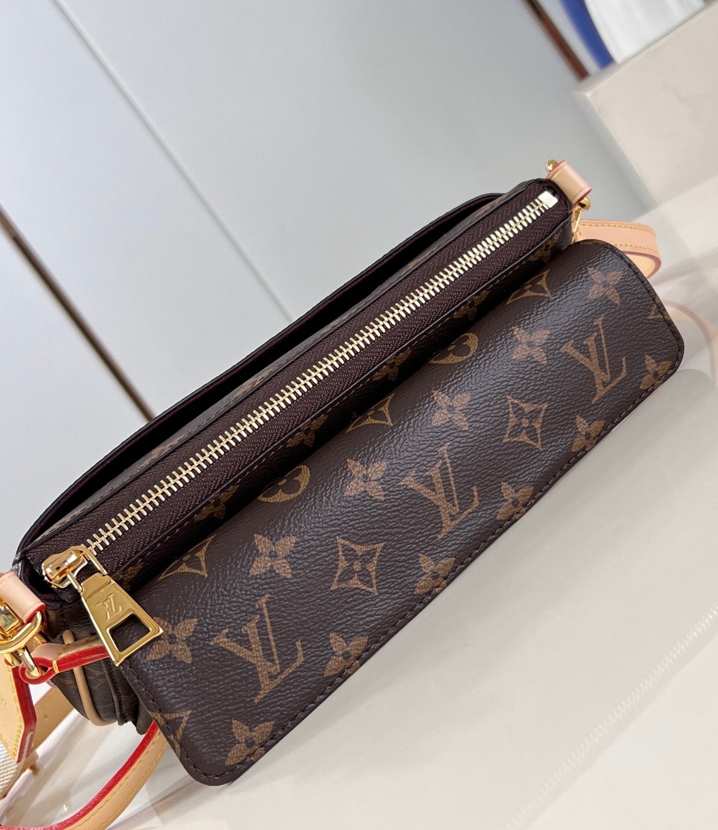 Louis Vuitton Vivacité