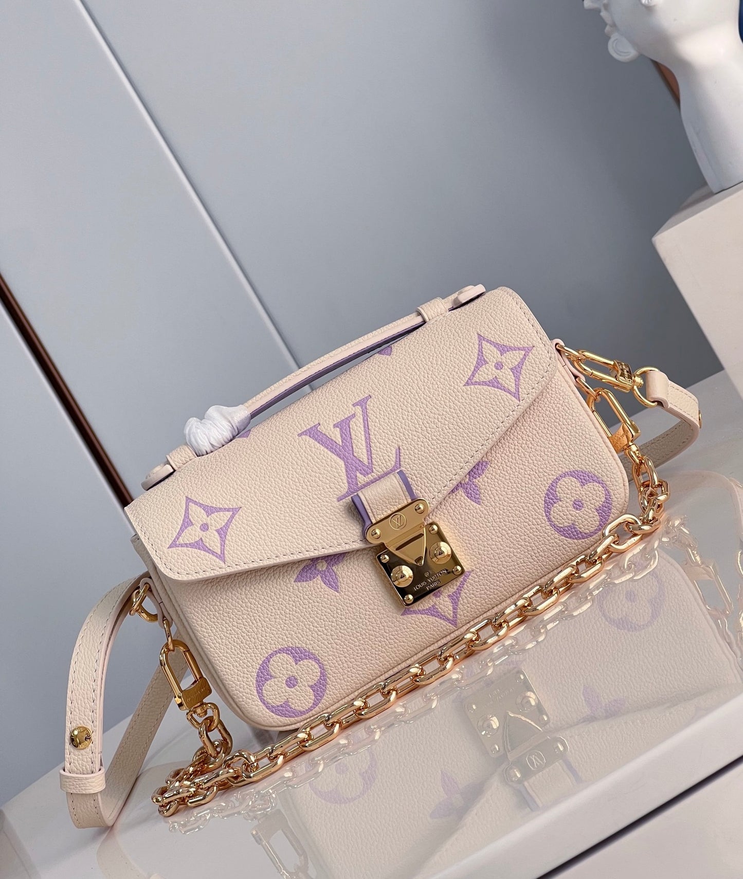 Louis Vuitton Metis
