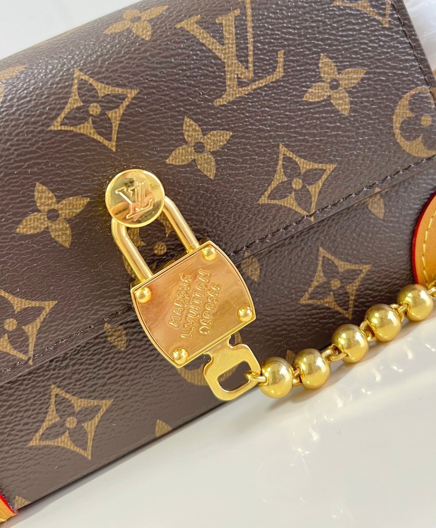 Louis Vuitton Portafoglio indossabile Steamer
