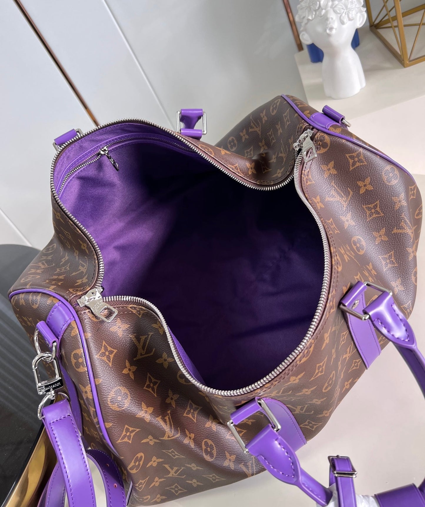 Louis Vuitton Keepall Bandoulière 50