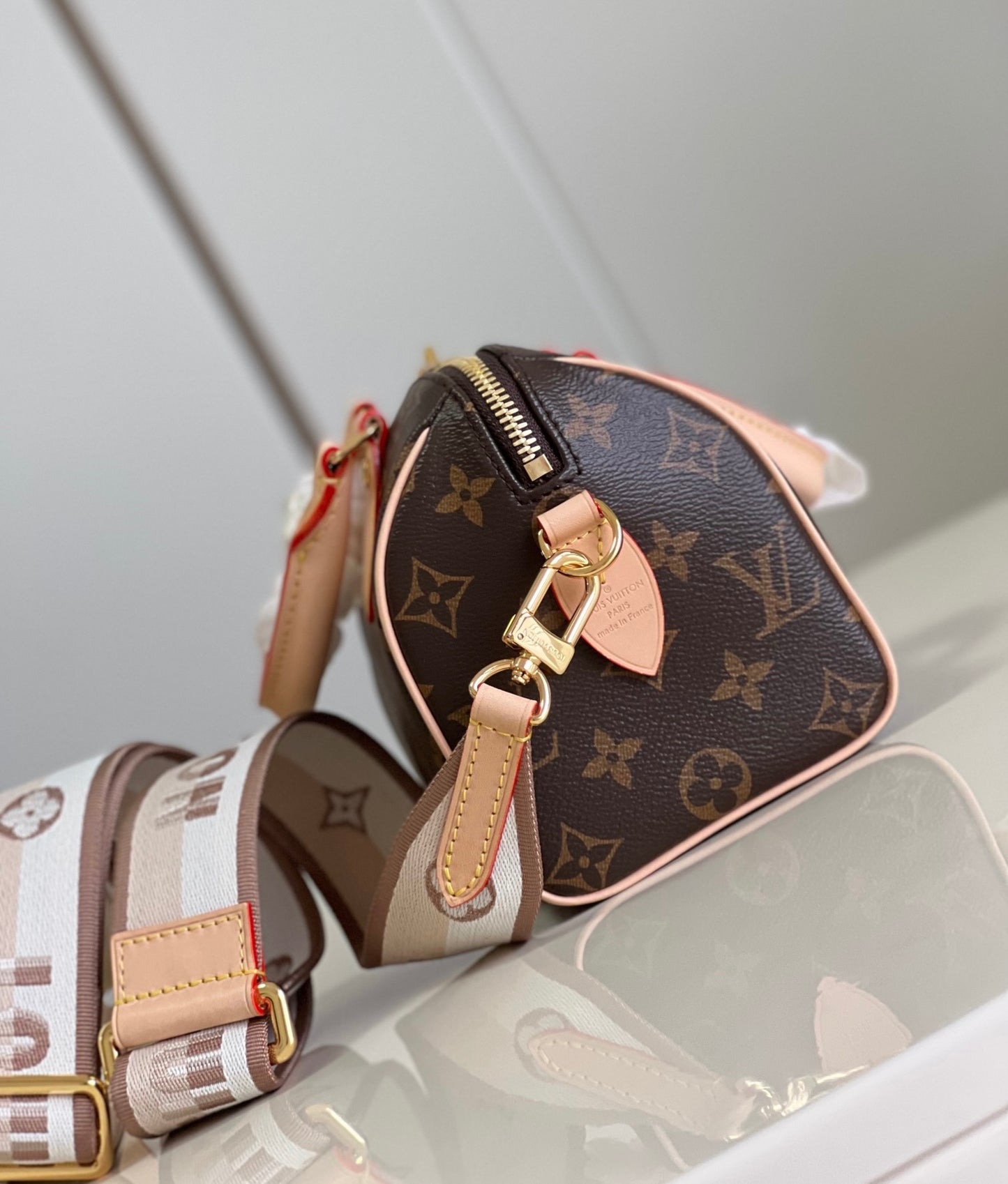 Louis Vuitton Speedy Bandoulière 20