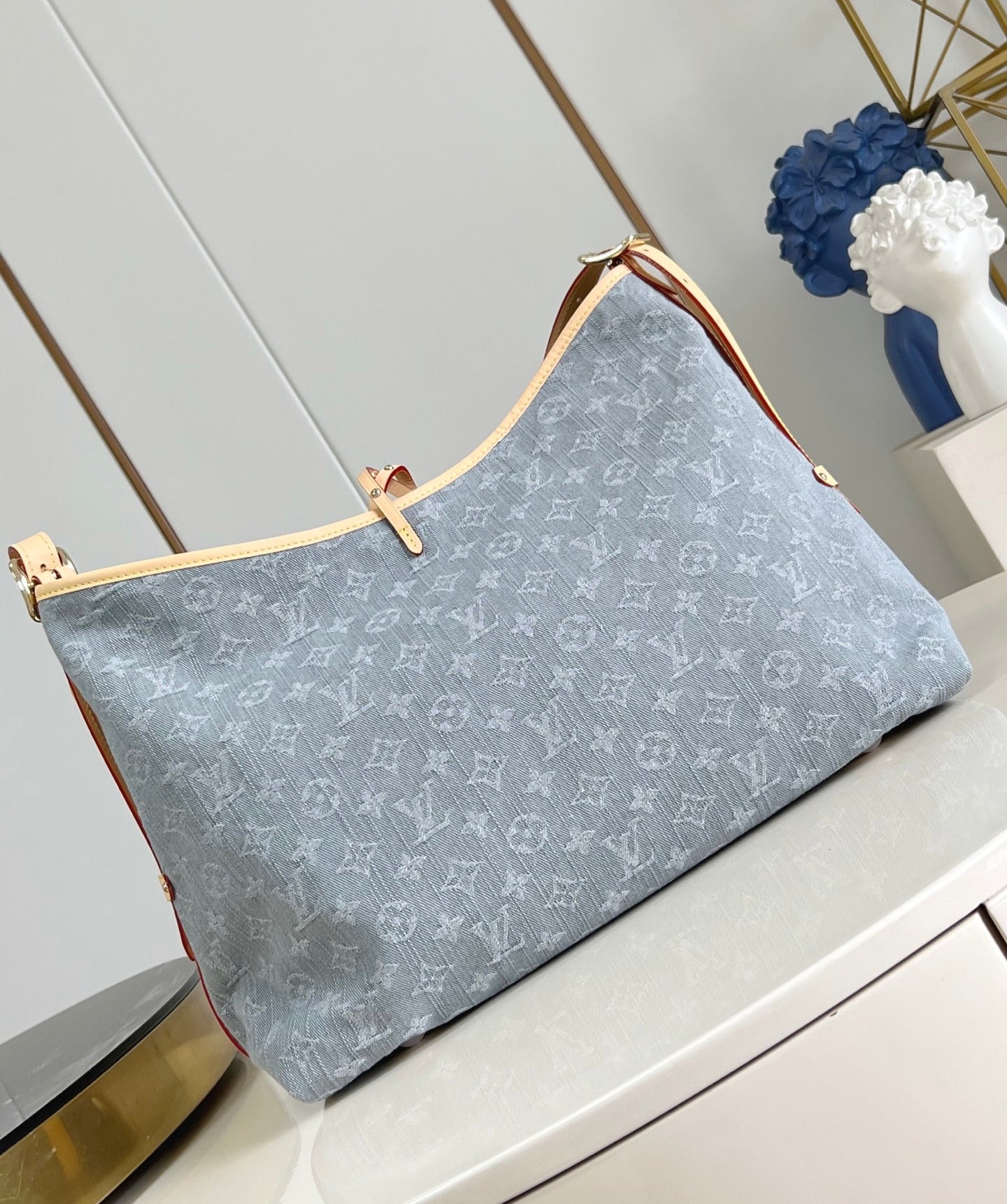 Louis Vuitton CarryAll MM