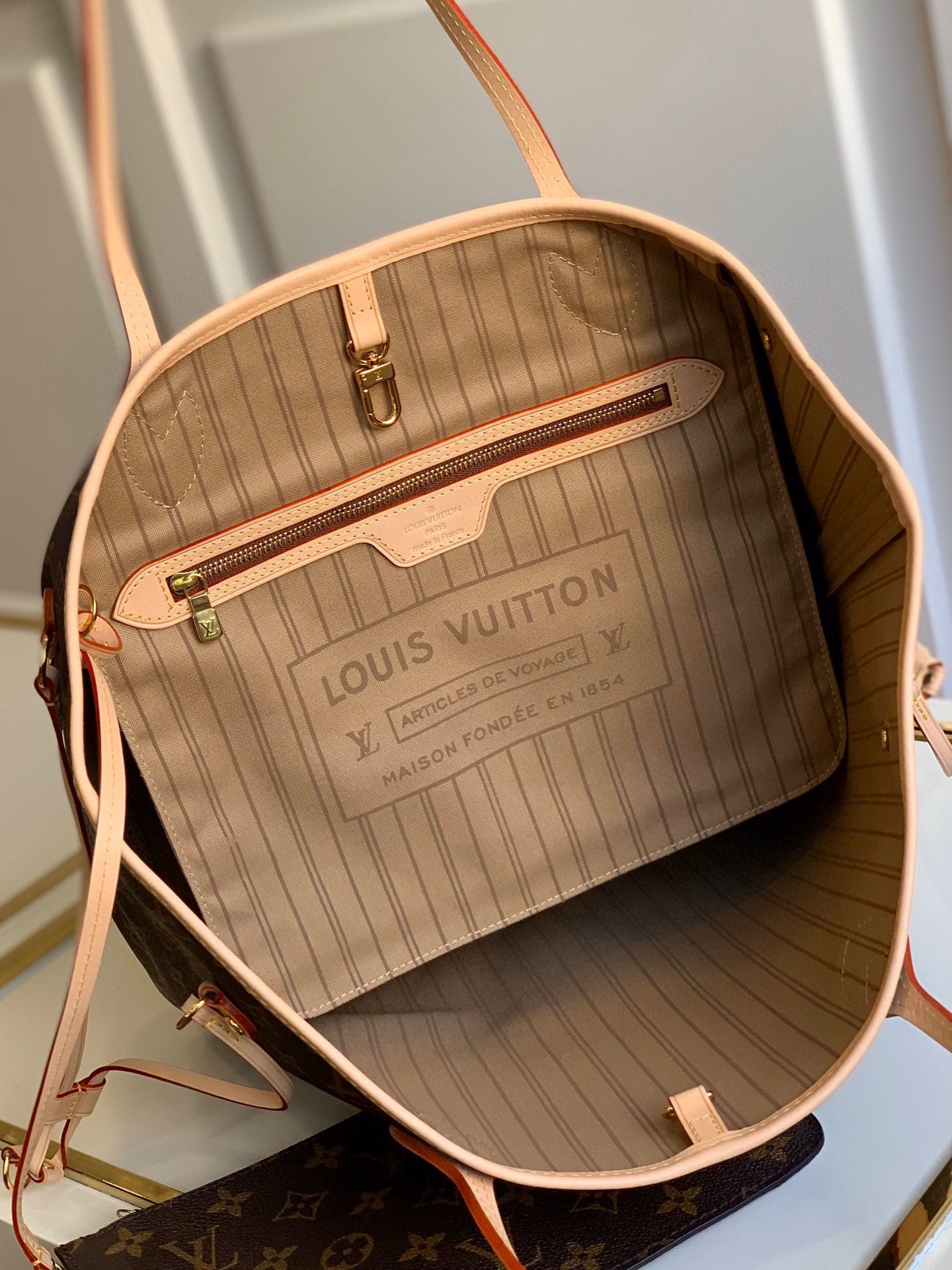 Louis Vuitton Neverfull MM