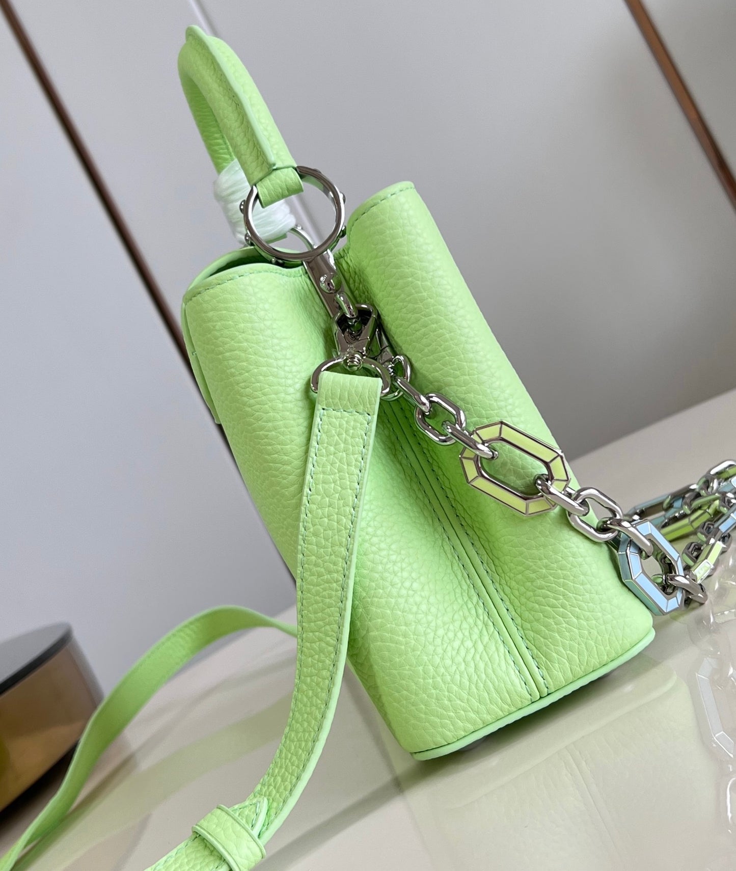 Louis Vuitton Capucines bb