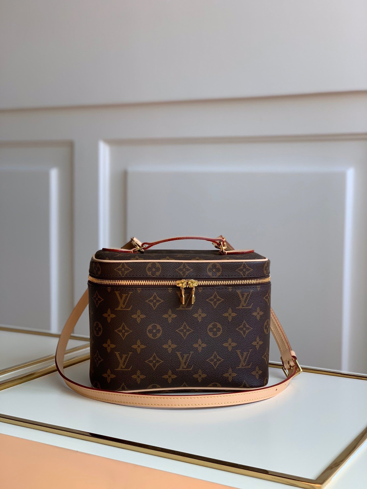 Louis Vuitton Beauty case Nice