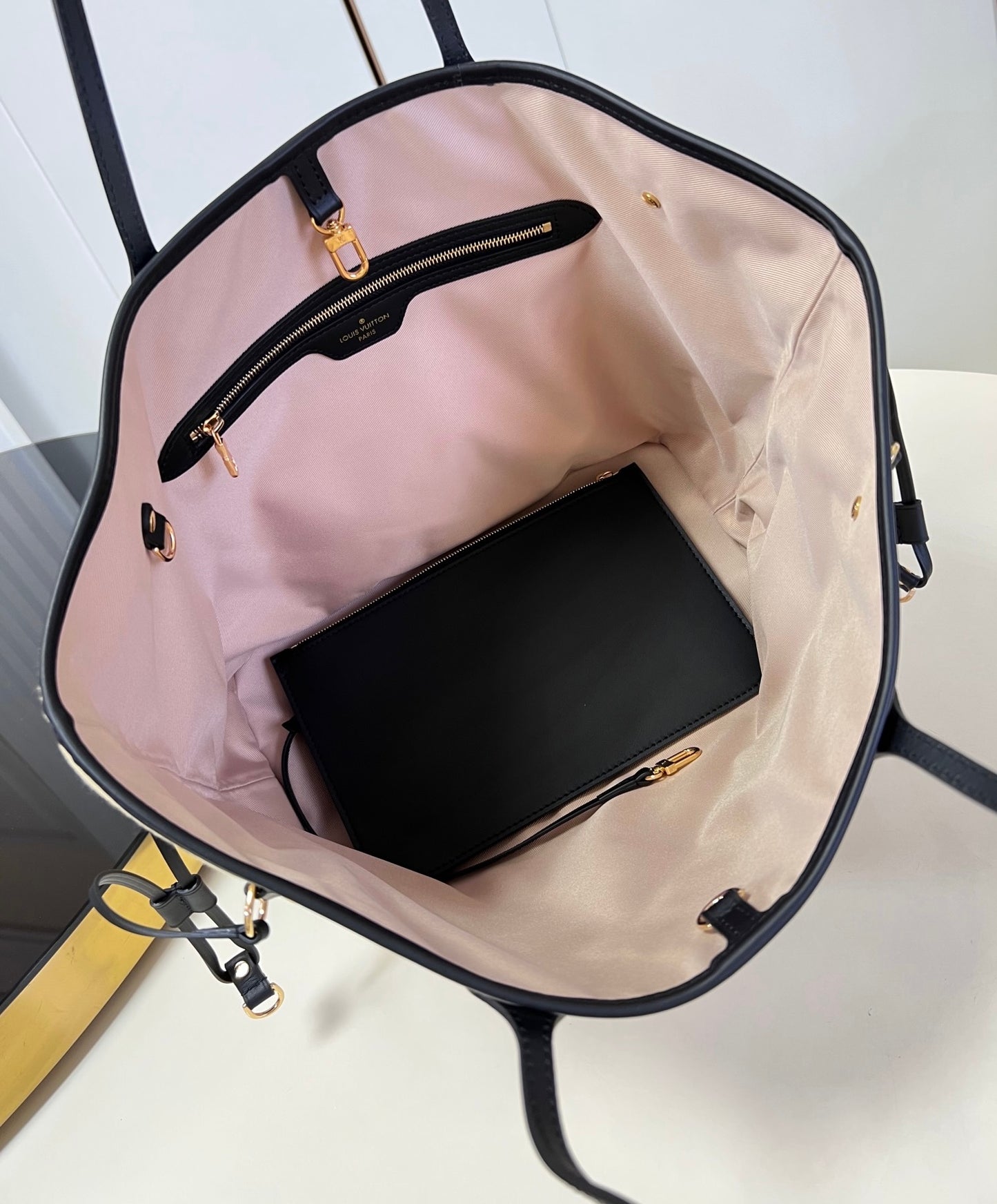 Louis Vuitton Neverfull MM