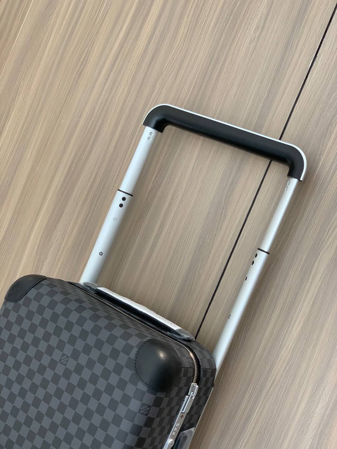 Trolley Louis Vuitton Horizon 55