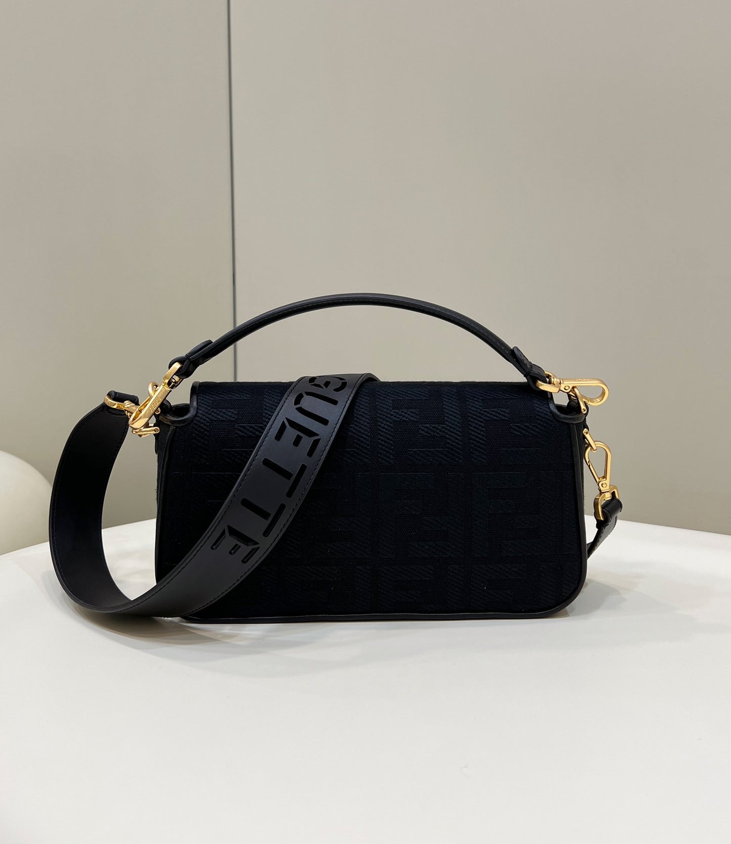 Fendi Baguette