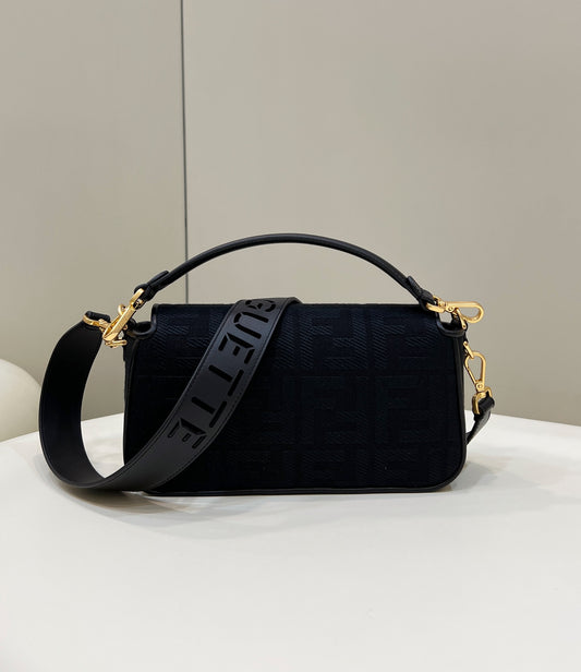 Fendi Baguette