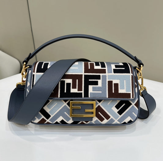 Fendi Baguette