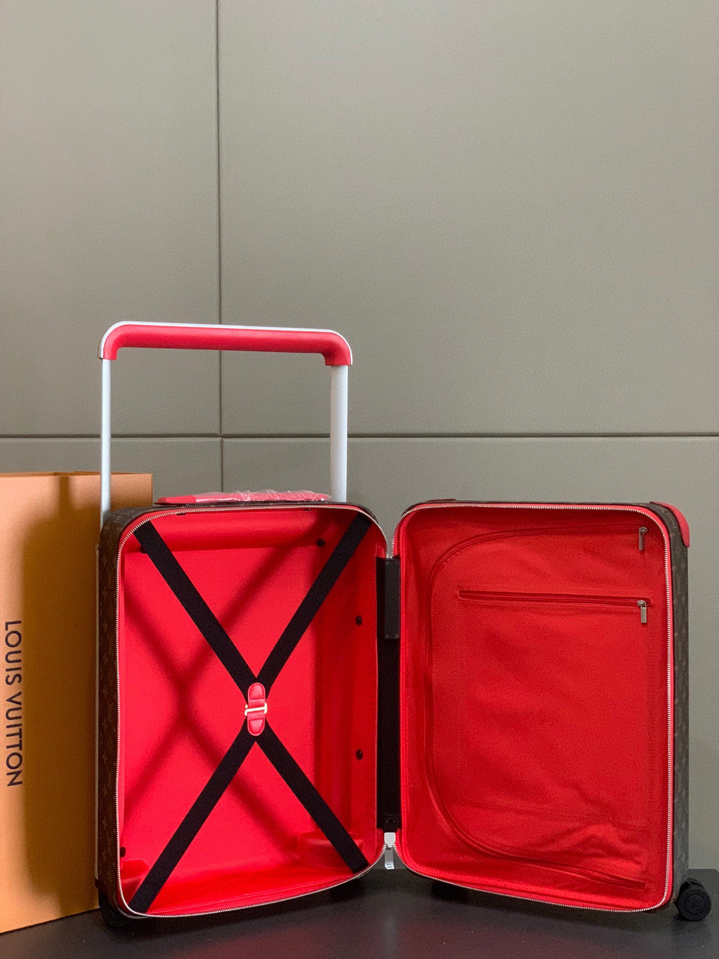 Trolley Louis Vuitton Horizon 55