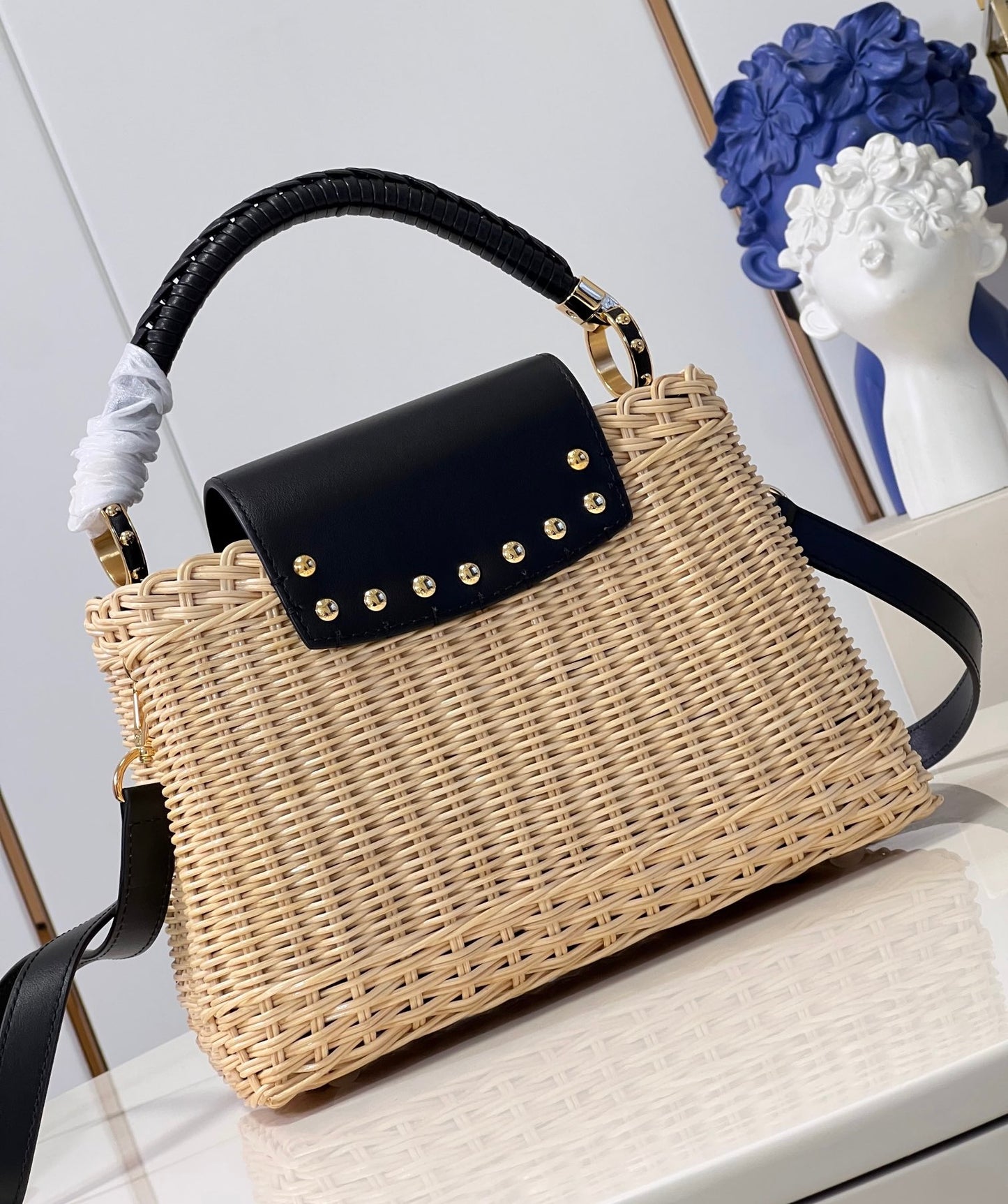 Louis Vuitton Capucines BB