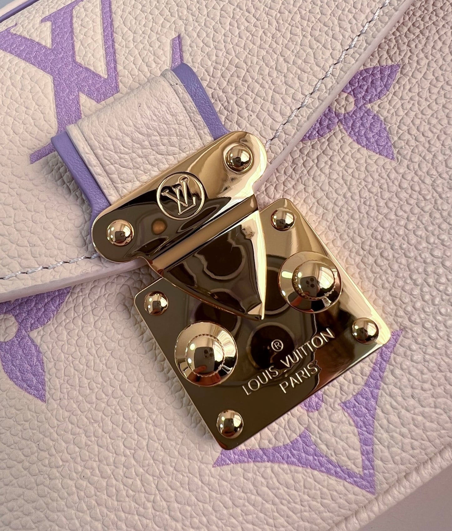 Louis Vuitton Metis