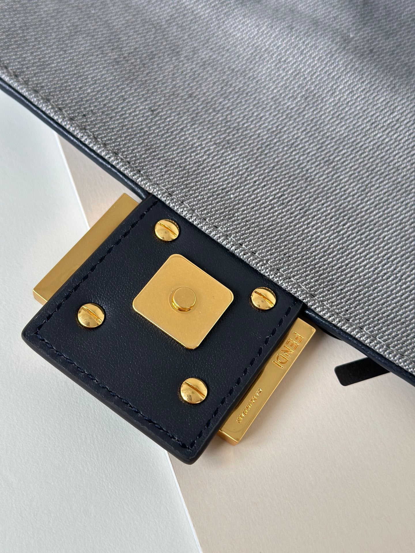 Fendi Baguette Mini