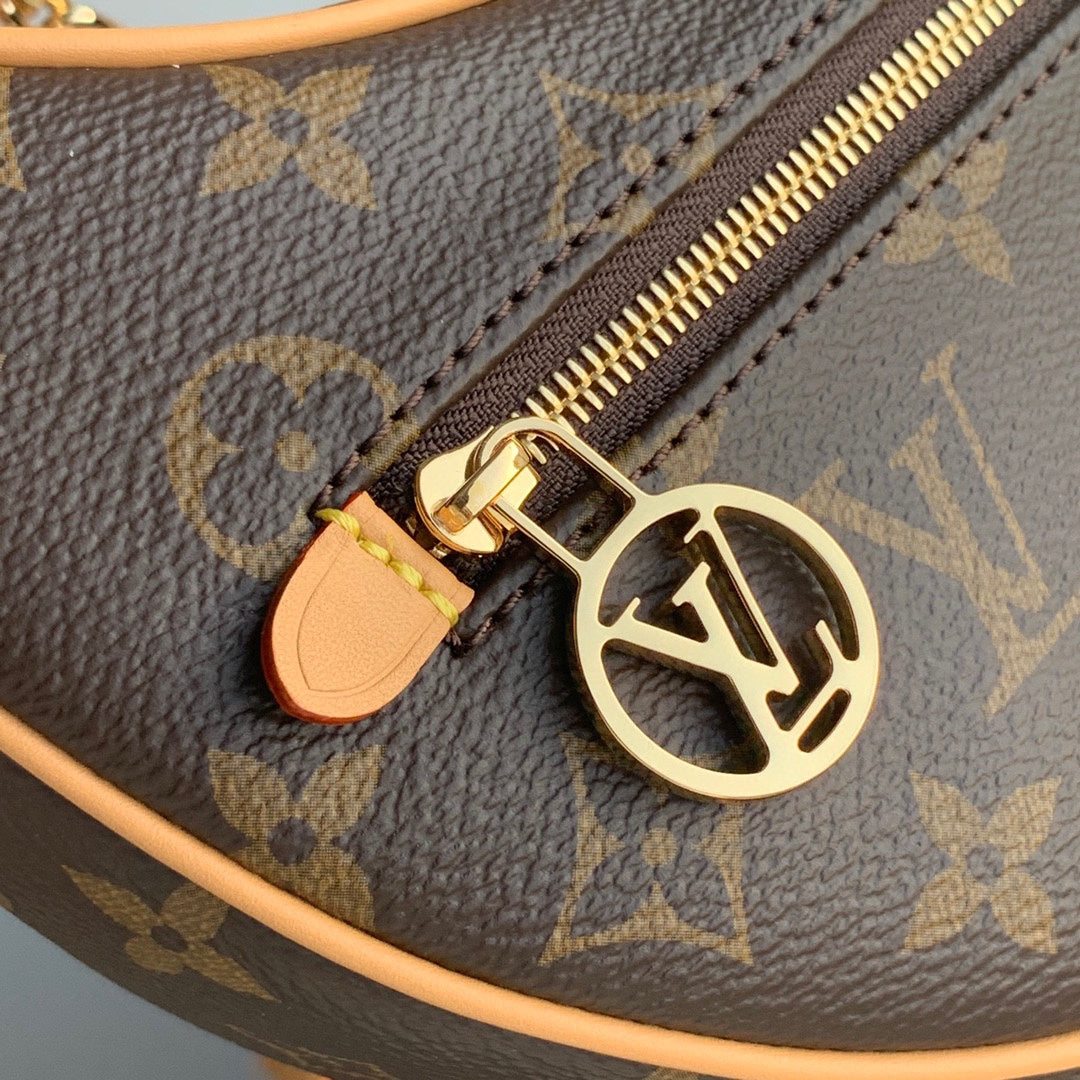 Louis Vuitton Loop