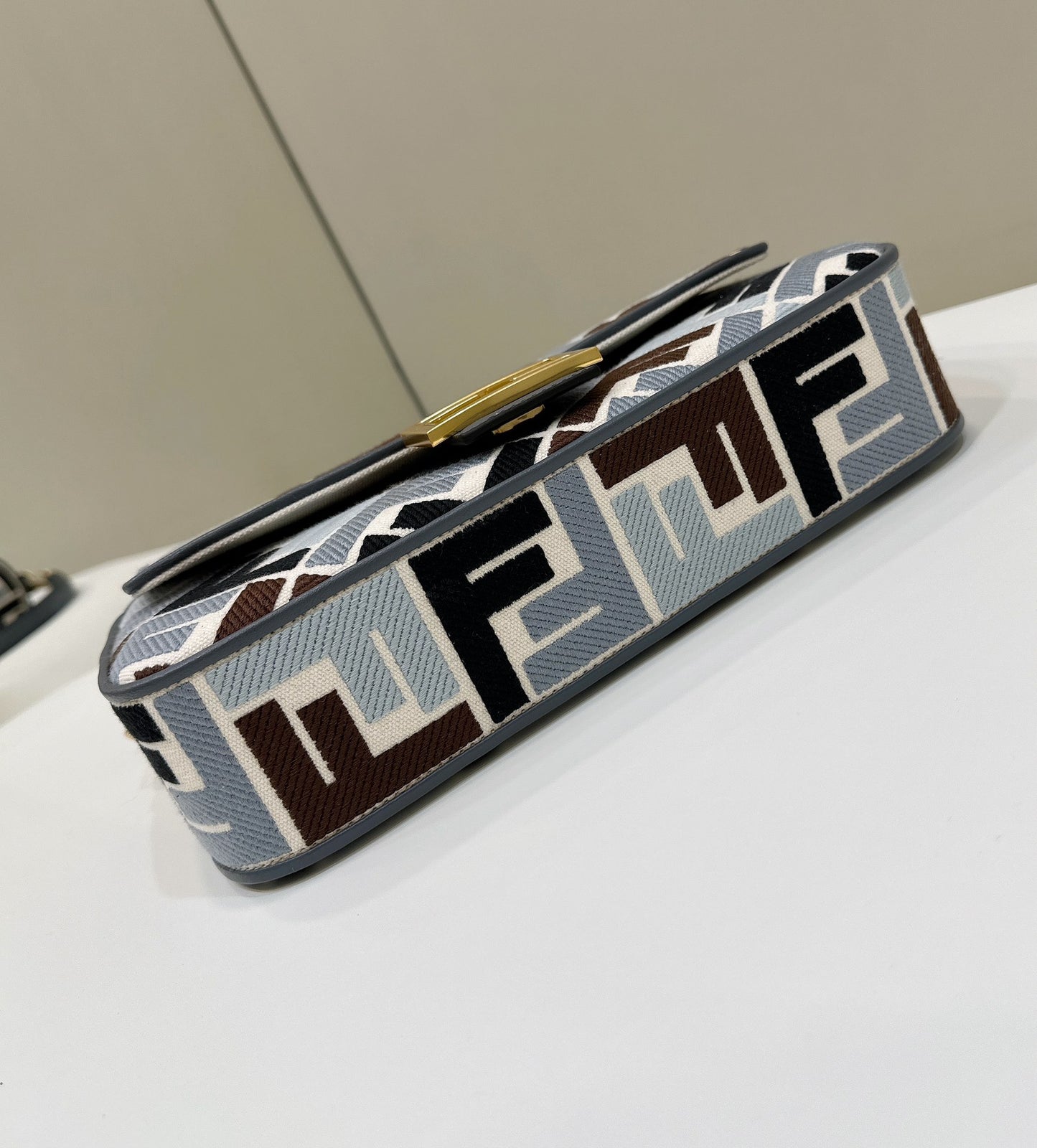 Fendi Baguette