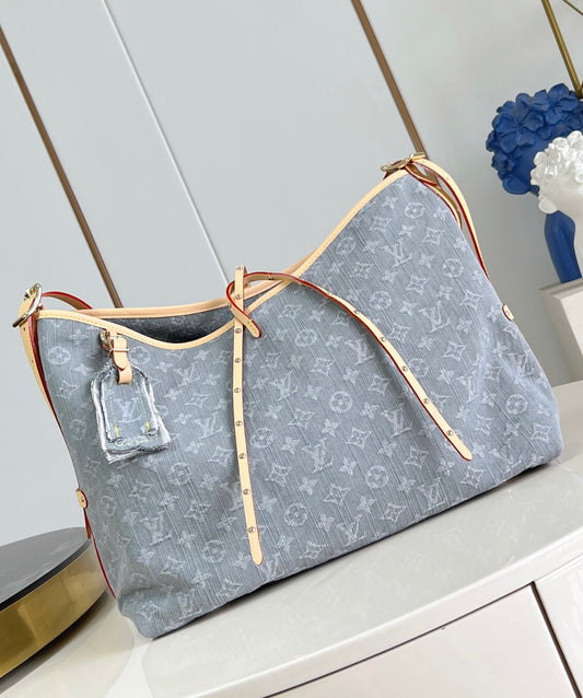 Louis Vuitton CarryAll MM