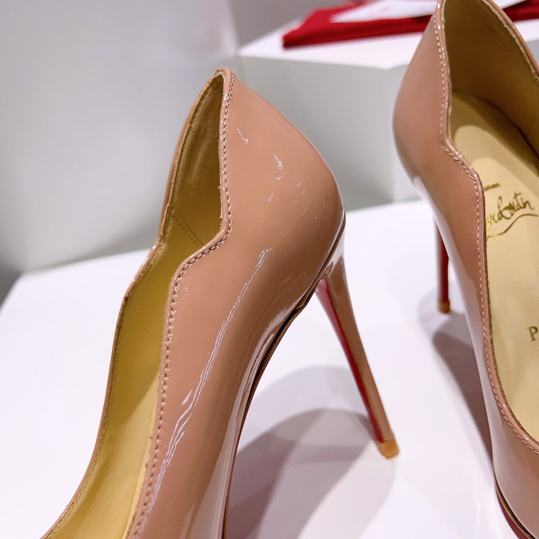 LOUBOUTIN Kate