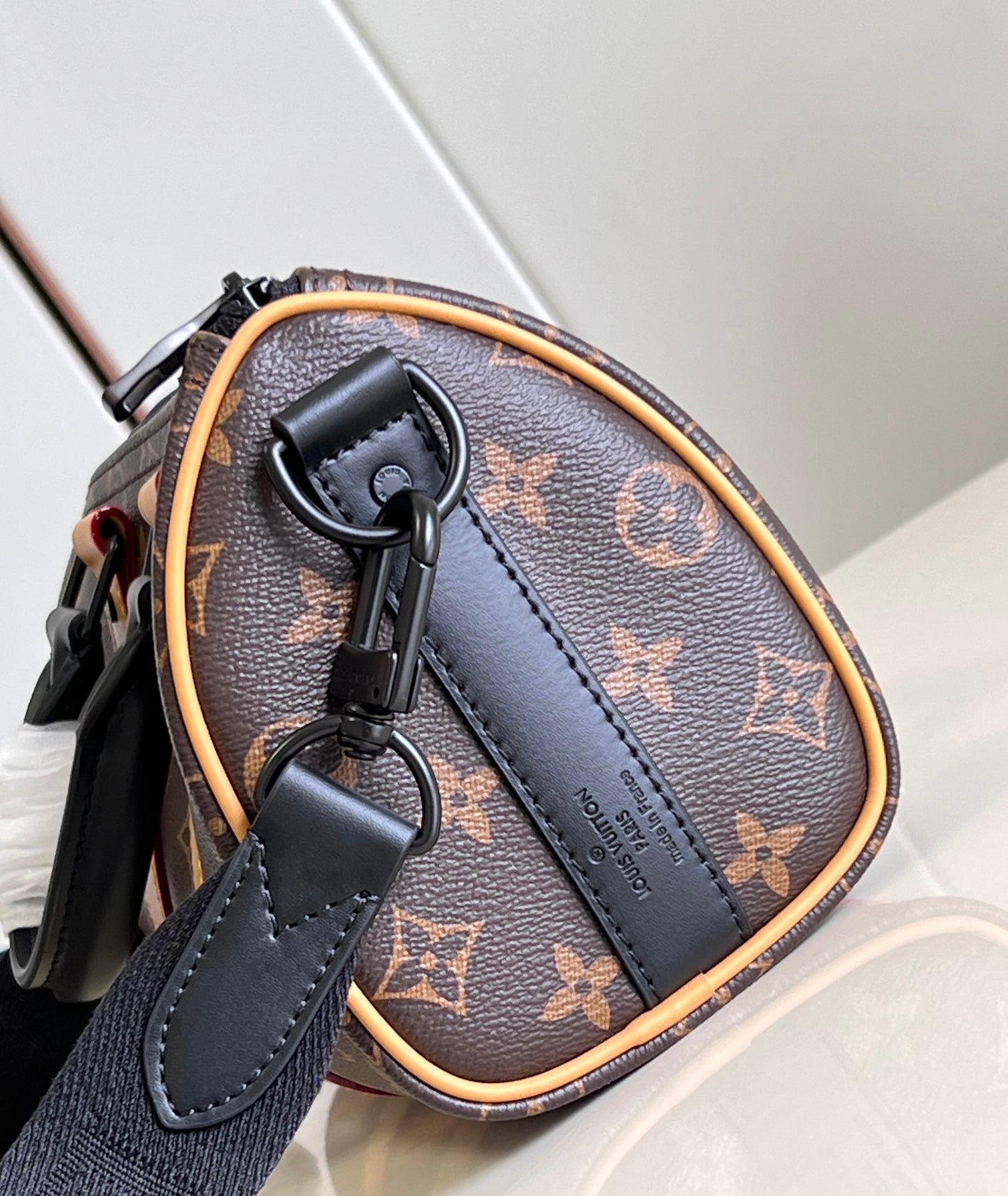 Louis Vuitton Keepall Bandouliere 25