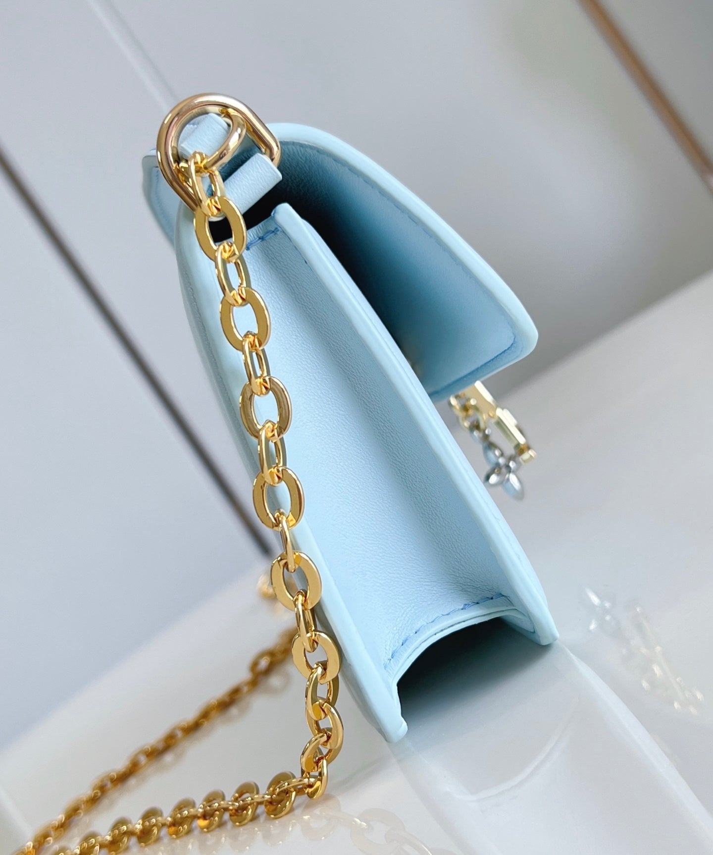 Louis Vuitton Bloom