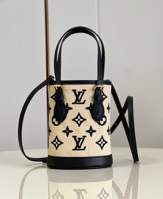 Louis Vuitton nano Bucket