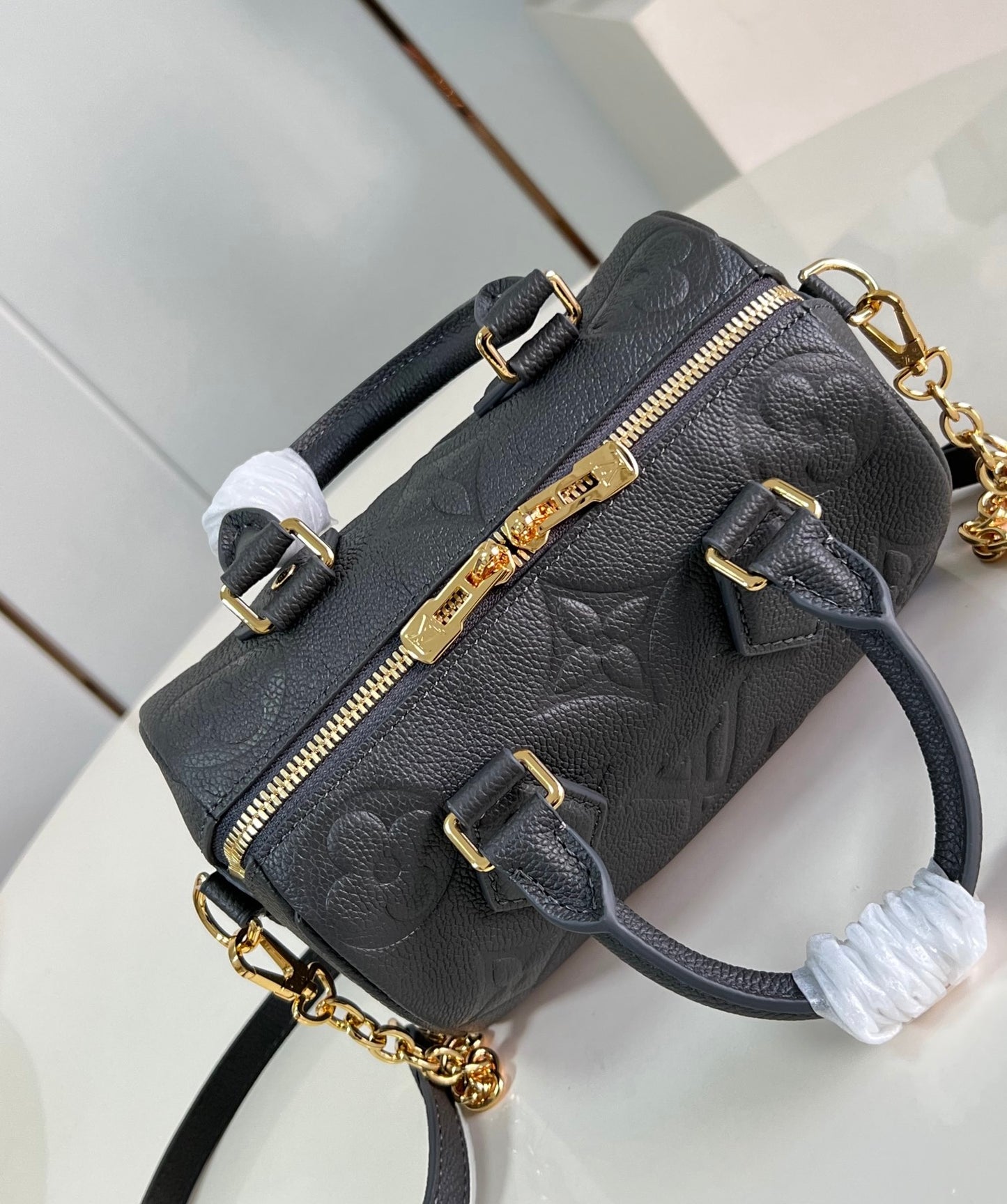 Louis Vuitton Speedy Bandoulière 20