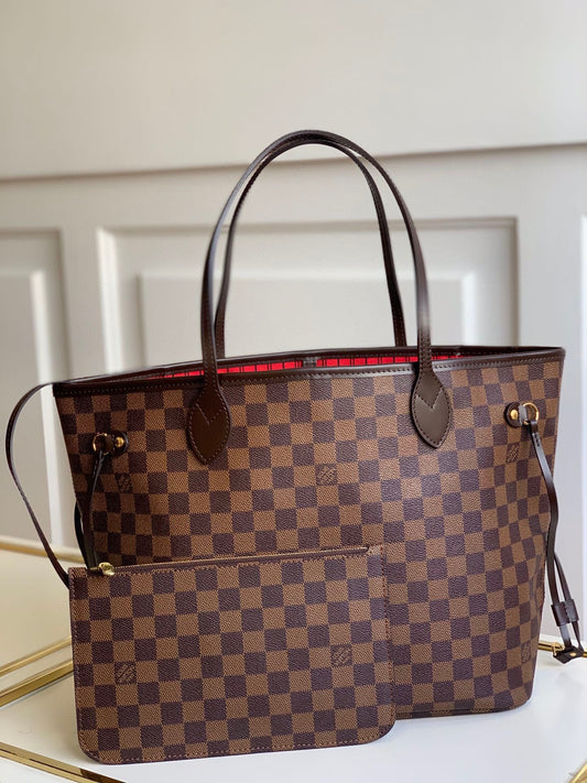 Louis Vuitton Neverfull MM