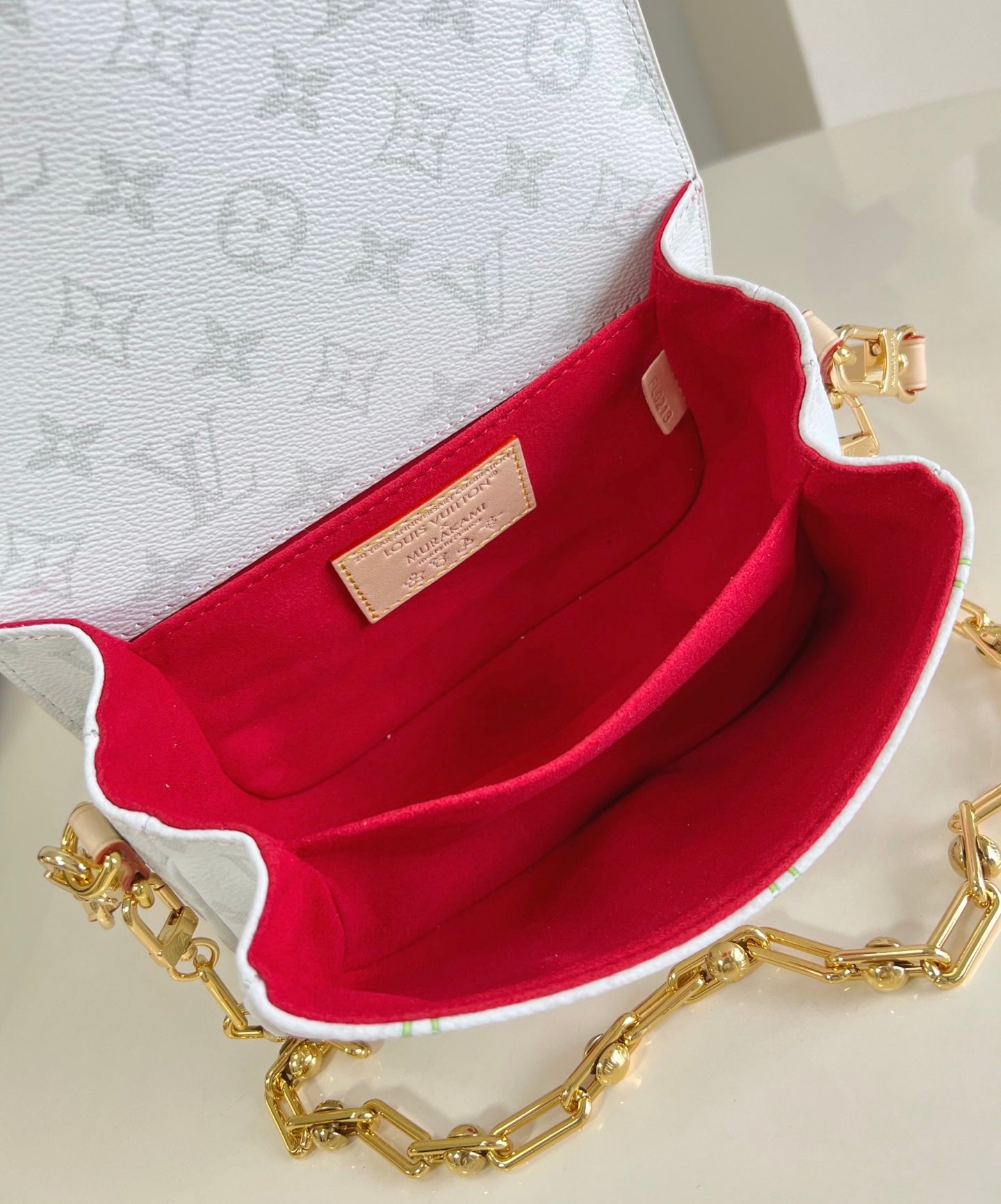 Louis Vuitton x TM Métis East West
