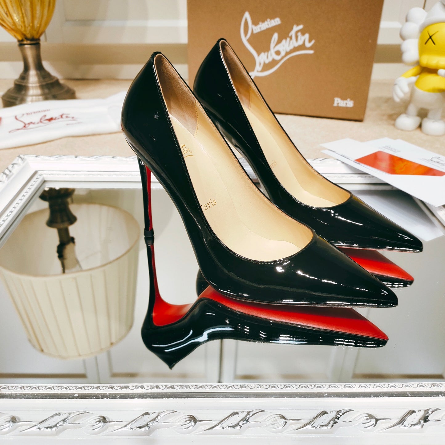 LOUBOUTIN Kate