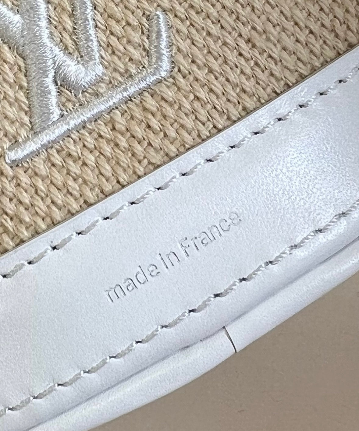 Louis Vuitton nano Bucket