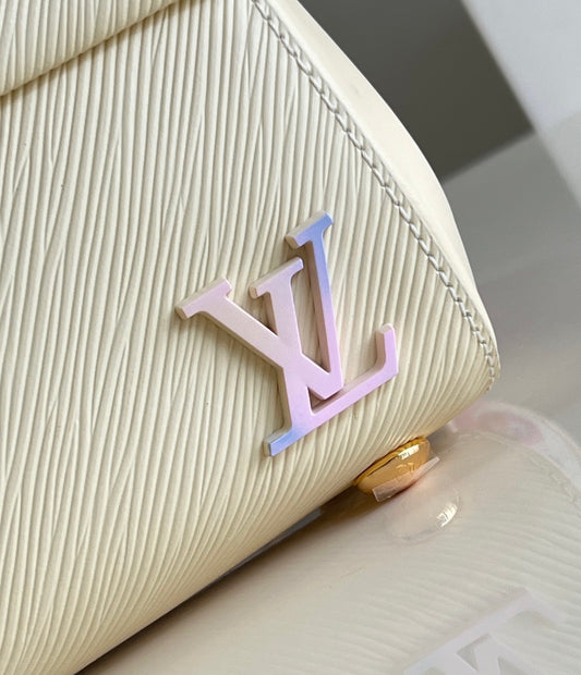 Louis Vuitton Cluny Mini