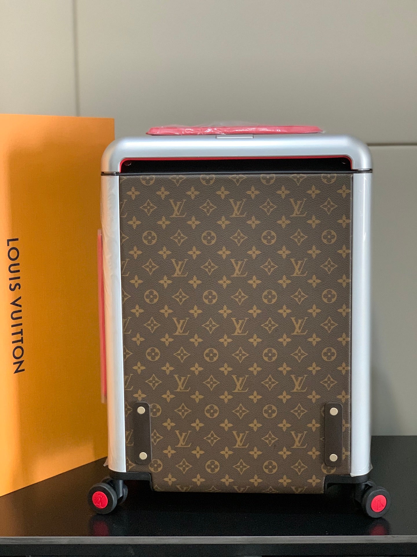 Trolley Louis Vuitton Horizon 55