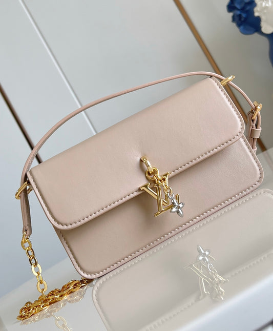 Louis Vuitton Bloom