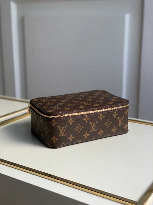 Louis Vuitton cubo da viaggio