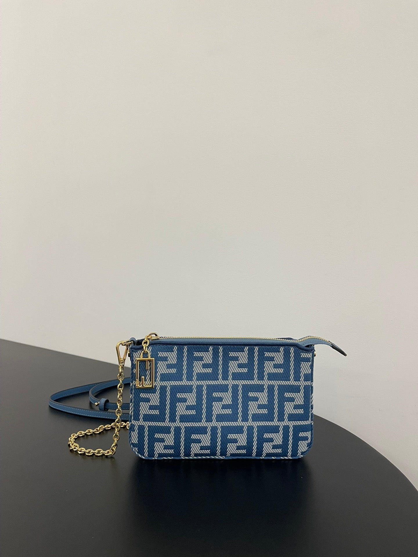 Fendi Pouch Baguette