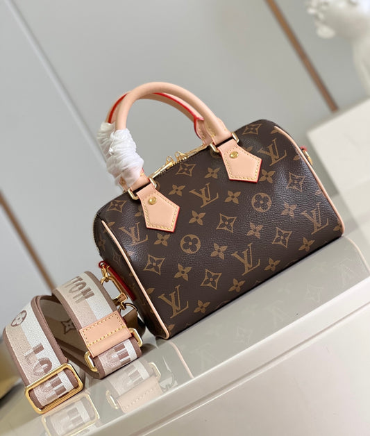 Louis Vuitton Speedy Bandoulière 20