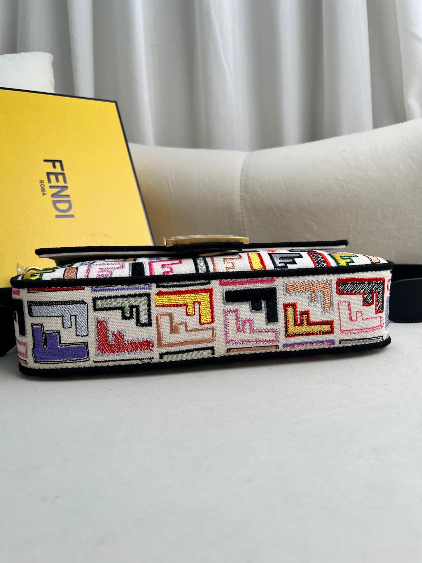 Fendi Baguette