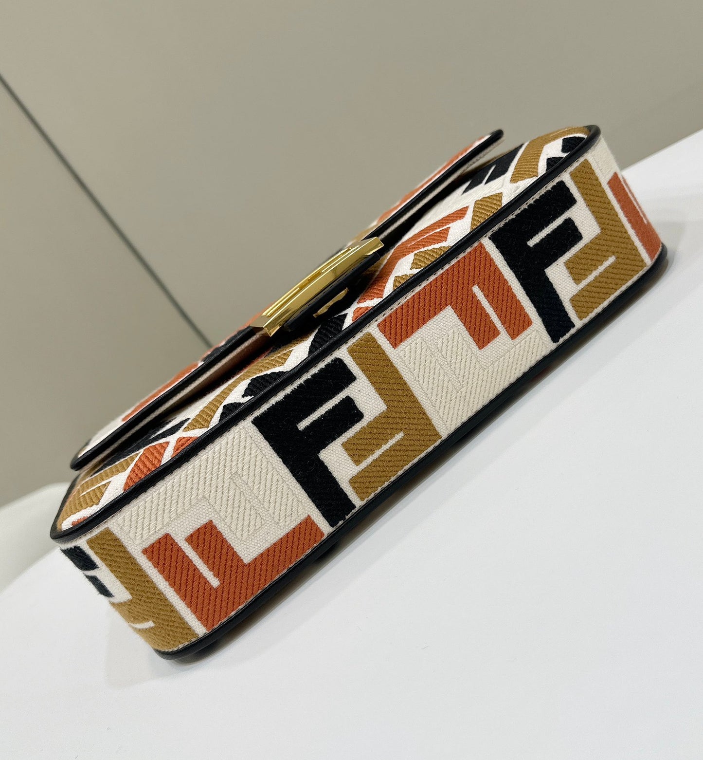 Fendi Baguette