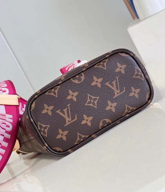 Louis Vuitton Neverfull mini