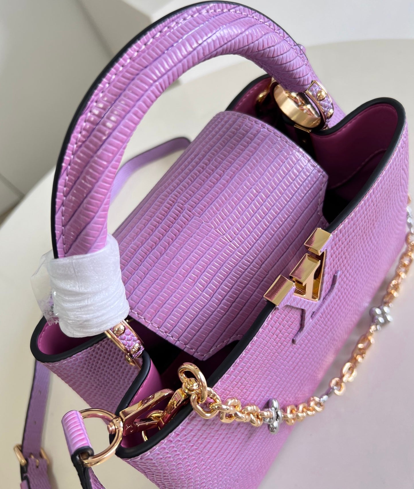 Louis Vuitton Capucines BB