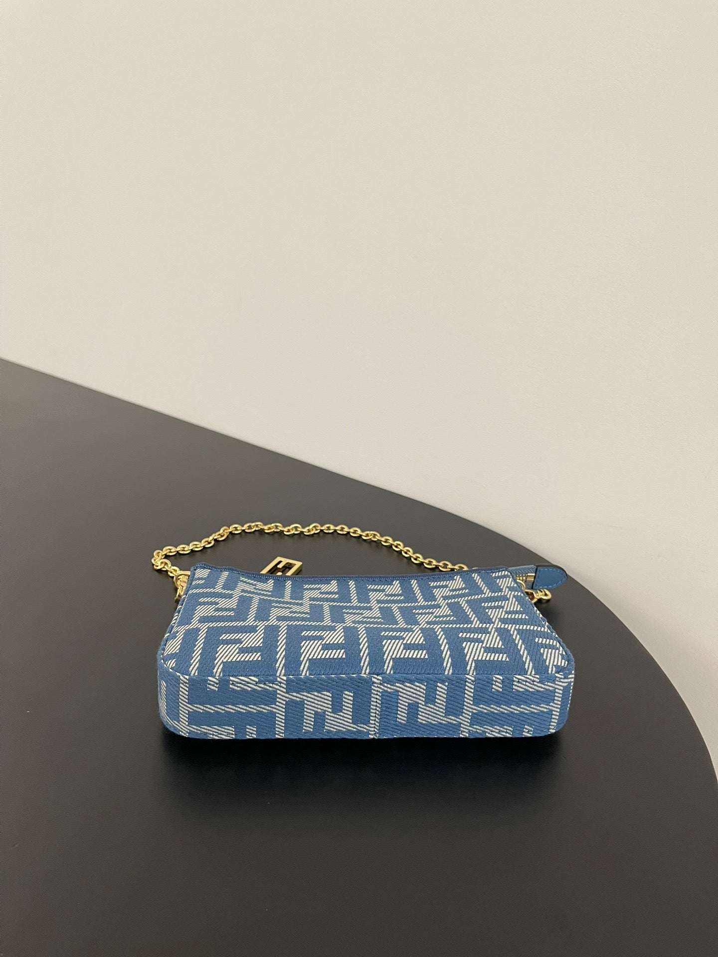 Fendi Pouch Baguette