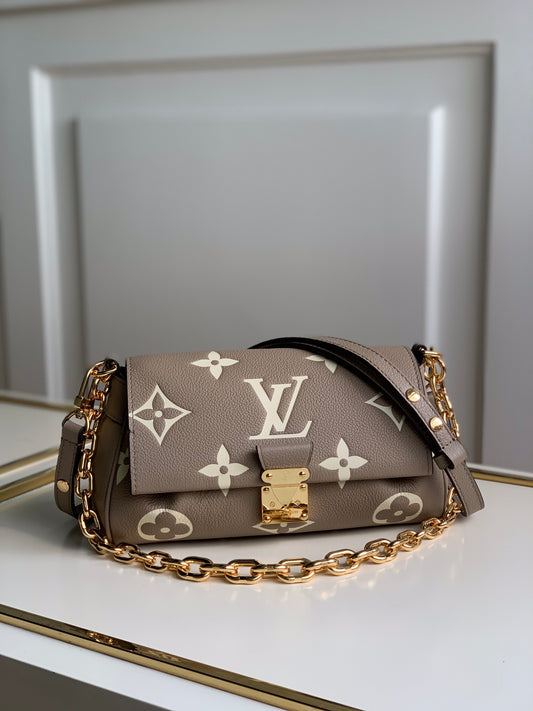 Louis Vuitton Favorite