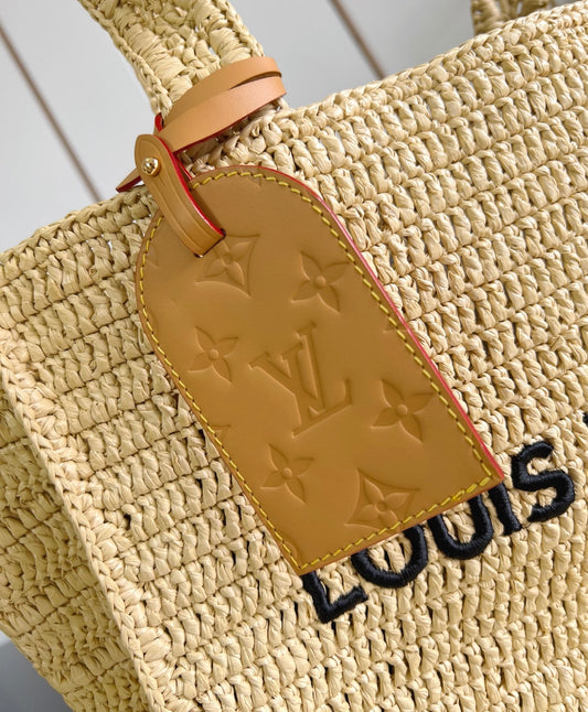 Louis Vuitton tote Summer Shopper MM