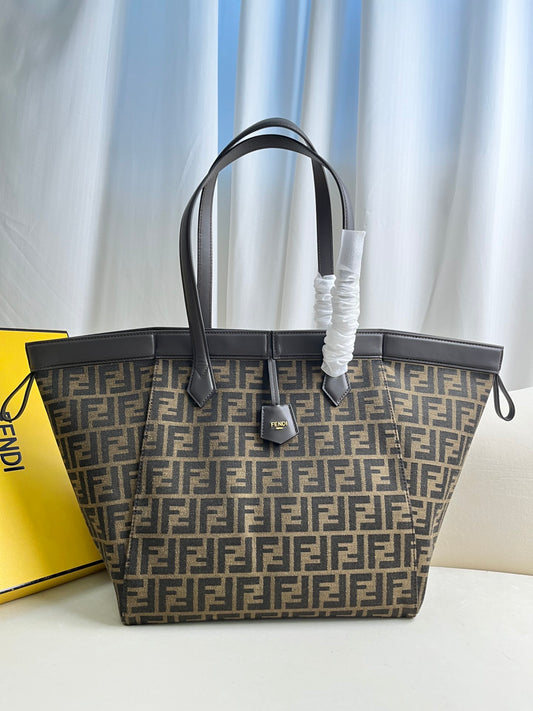 Fendi Origami Medium